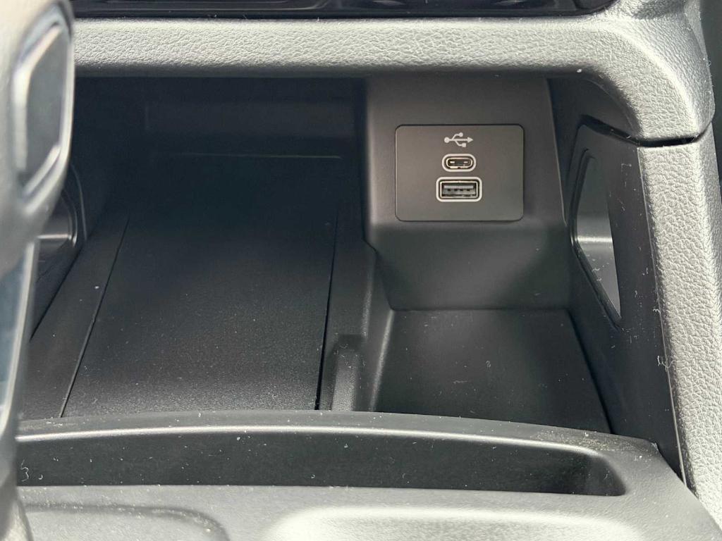 new 2025 Ford Ranger car, priced at $45,552