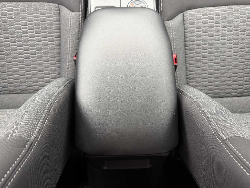 new 2025 Ford Ranger car, priced at $39,929