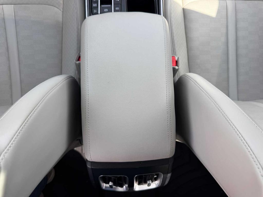 used 2024 Kia Sorento car, priced at $29,995