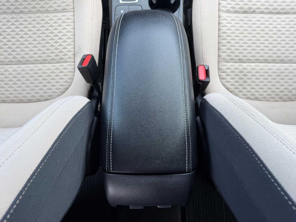 used 2022 Ford Escape car, priced at $24,694