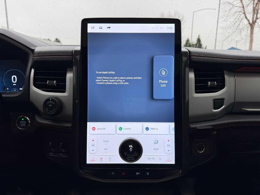 used 2024 Ford Expedition car, priced at $69,911