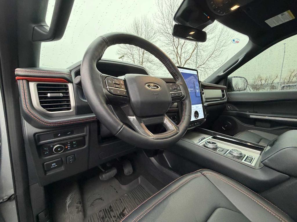 used 2024 Ford Expedition car, priced at $69,911