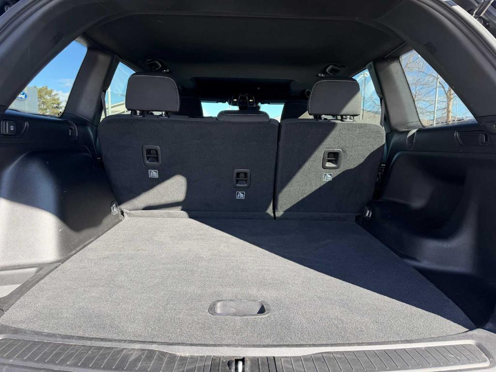 used 2024 Jeep Grand Cherokee car, priced at $29,995