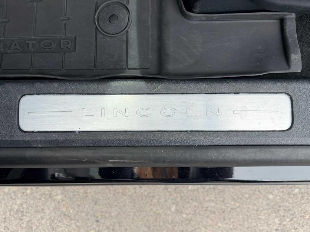 used 2025 Lincoln Aviator car, priced at $56,819