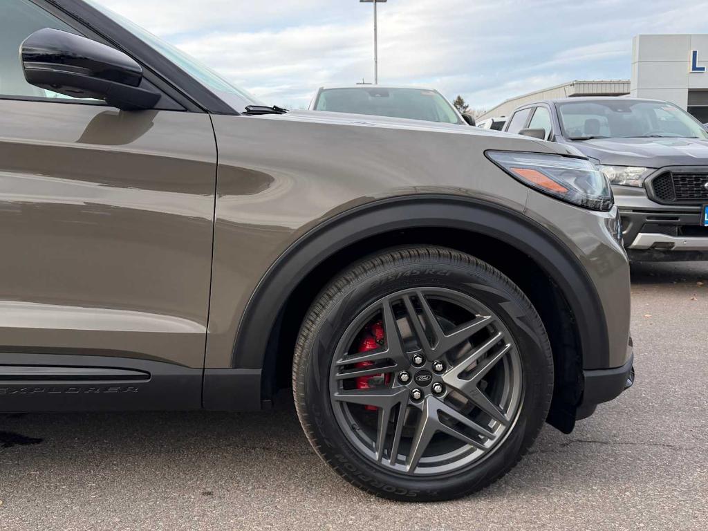 new 2026 Ford Explorer car, priced at $61,565