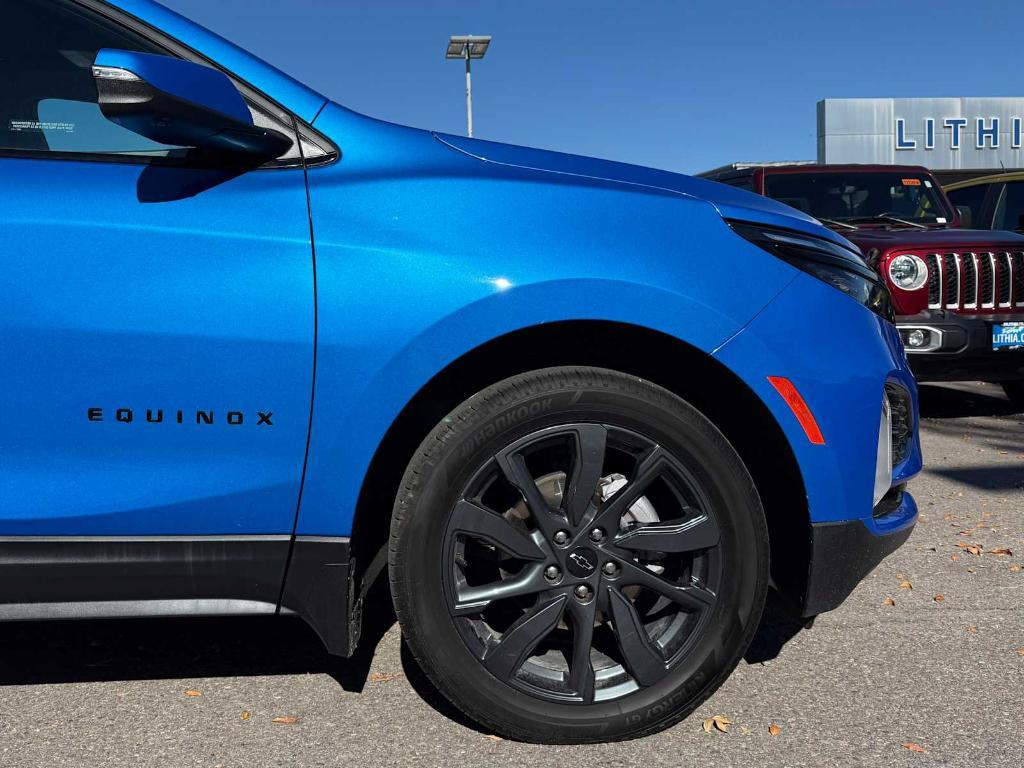 used 2024 Chevrolet Equinox car, priced at $26,988
