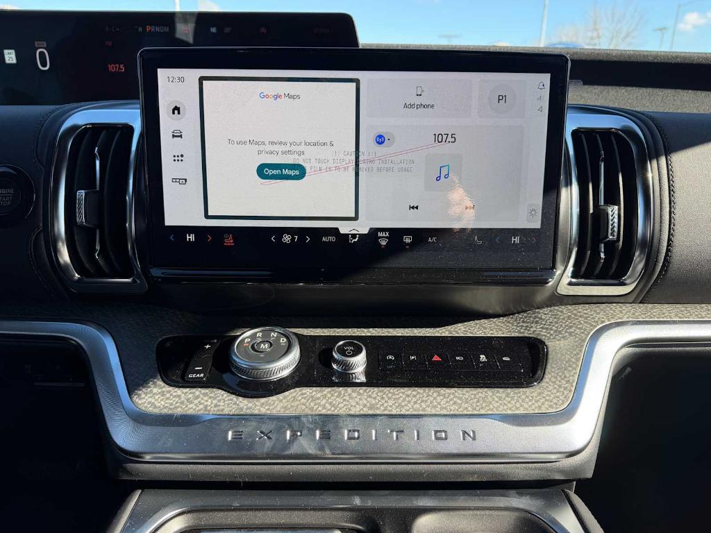 new 2026 Ford Expedition car, priced at $81,601