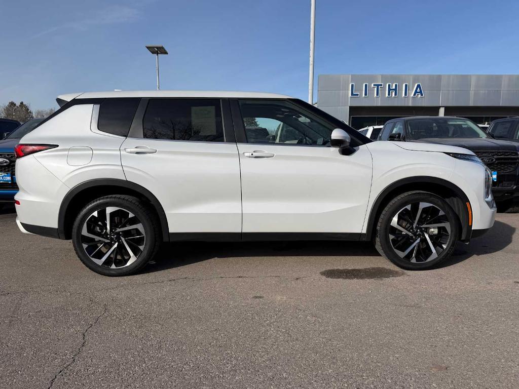 used 2024 Mitsubishi Outlander car, priced at $23,301