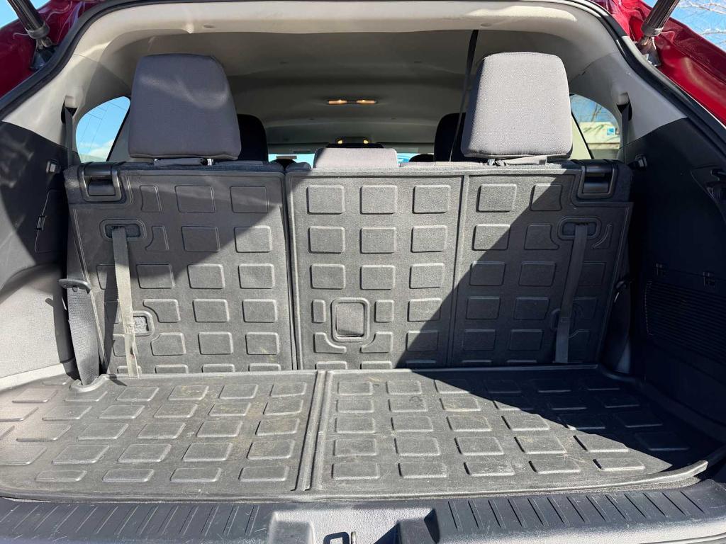 used 2022 Toyota Highlander Hybrid car, priced at $33,995