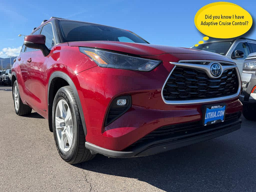 used 2022 Toyota Highlander Hybrid car, priced at $33,995