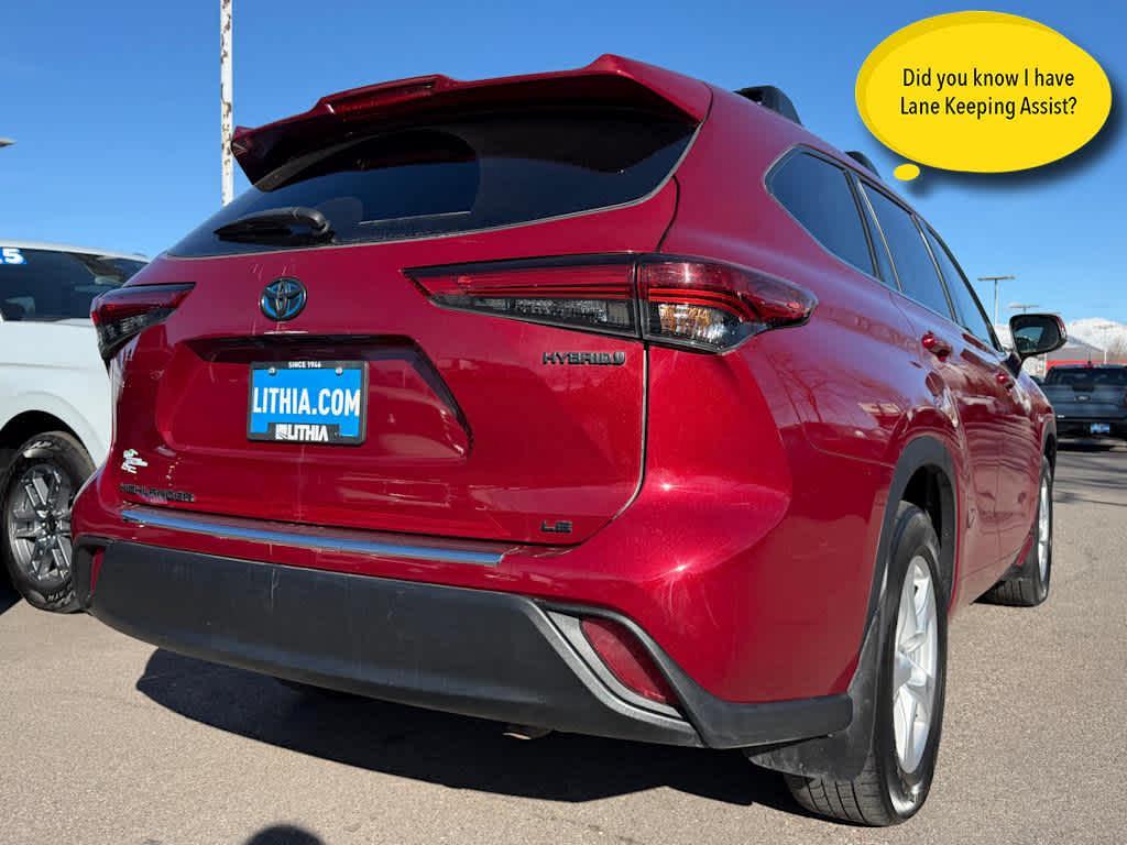 used 2022 Toyota Highlander Hybrid car, priced at $33,995