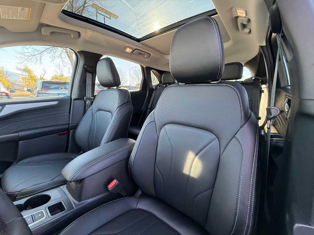 new 2025 Ford Escape car, priced at $43,447