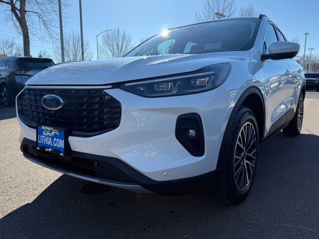 new 2025 Ford Escape car, priced at $43,447