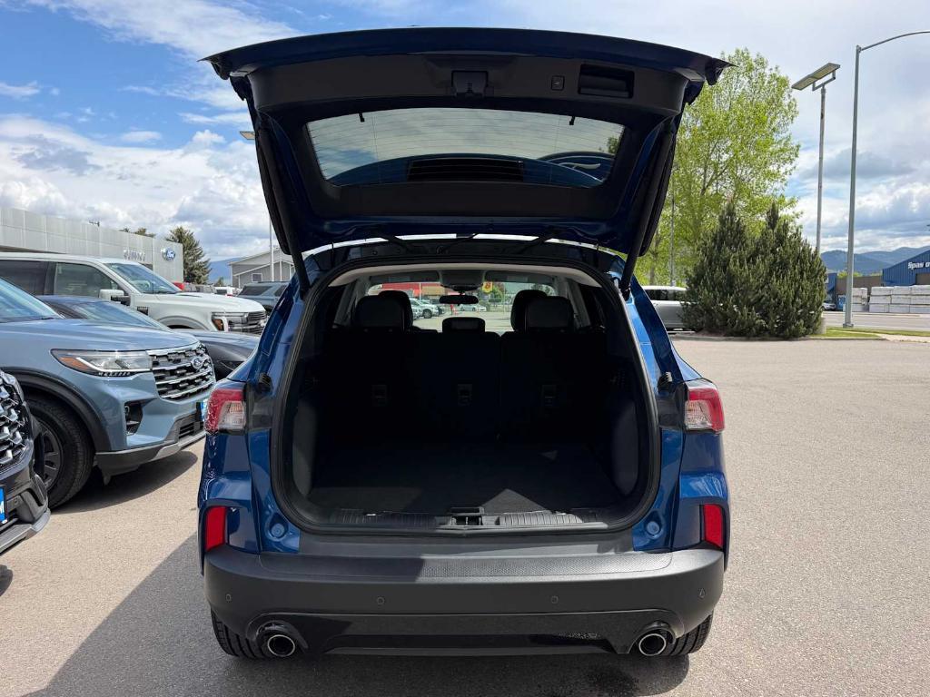 used 2022 Ford Escape car, priced at $26,765
