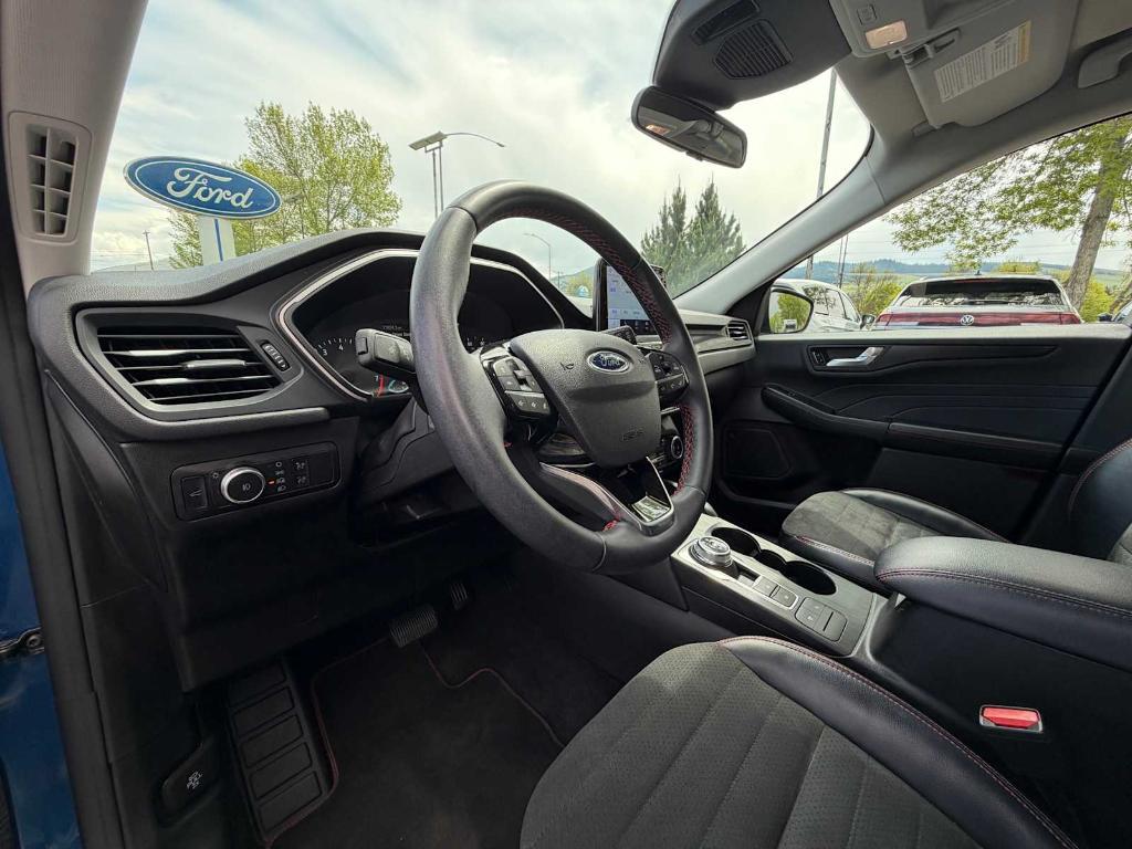 used 2022 Ford Escape car, priced at $26,765