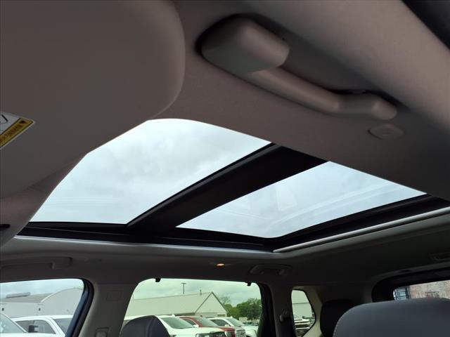 used 2023 Nissan Rogue car, priced at $25,276