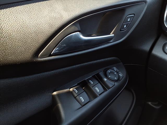 used 2025 Buick Envista car, priced at $22,617