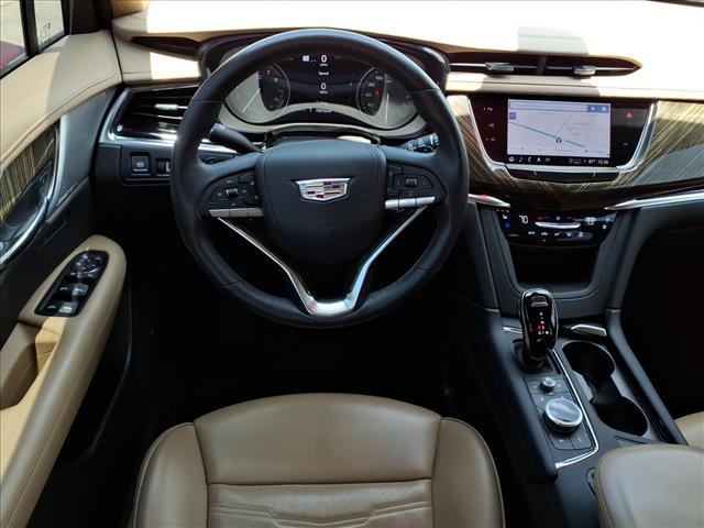 used 2022 Cadillac XT6 car, priced at $28,400