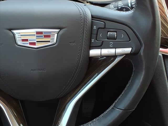 used 2022 Cadillac XT6 car, priced at $28,400