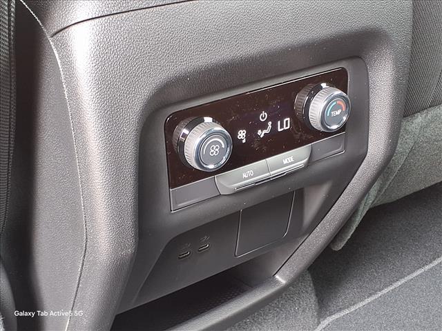 new 2026 Chevrolet Traverse car, priced at $42,735