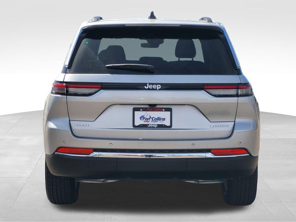 new 2026 Jeep Grand Cherokee car, priced at $43,000