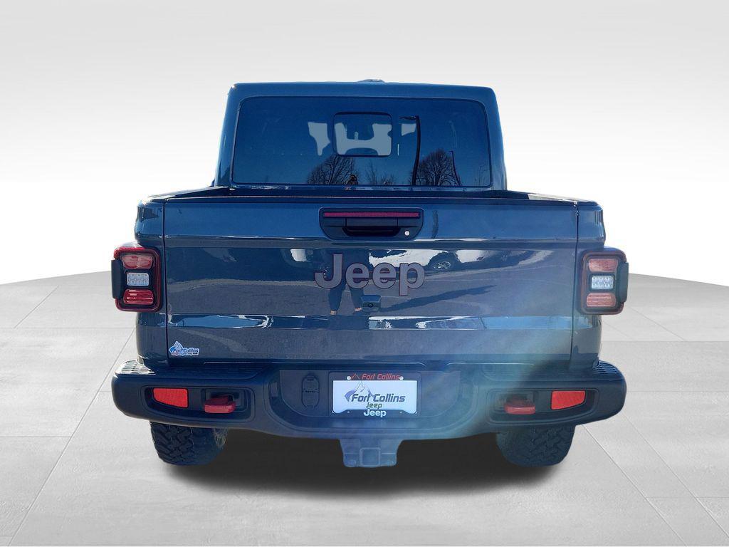 new 2026 Jeep Gladiator car, priced at $56,280
