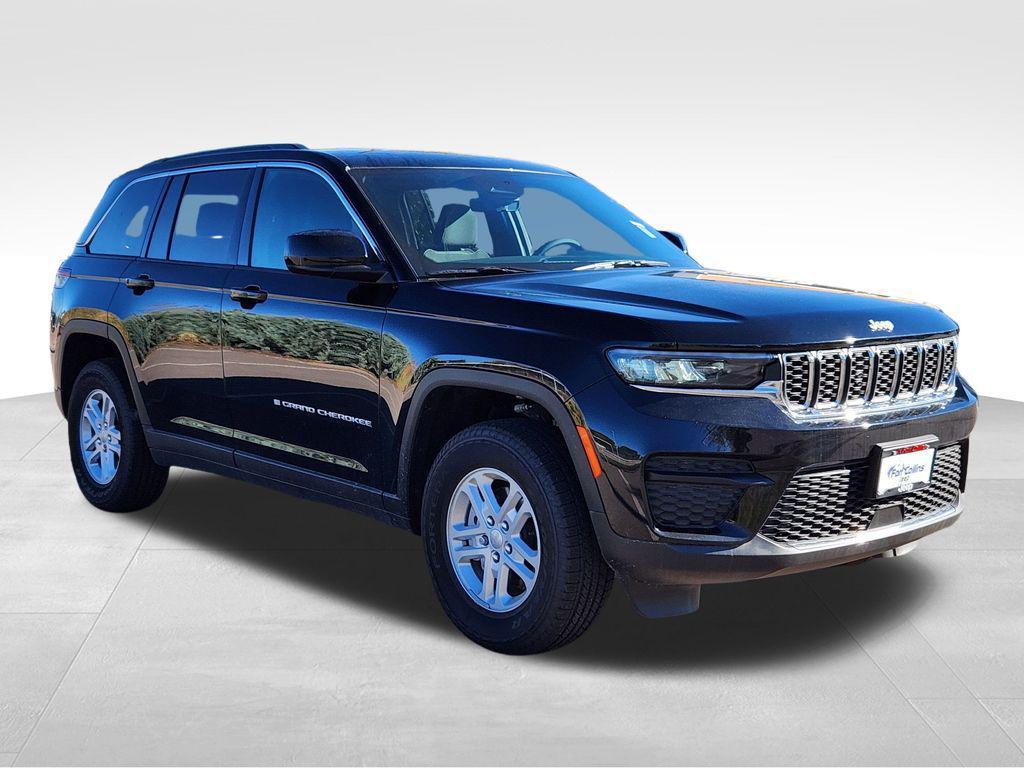 new 2025 Jeep Grand Cherokee car, priced at $33,258
