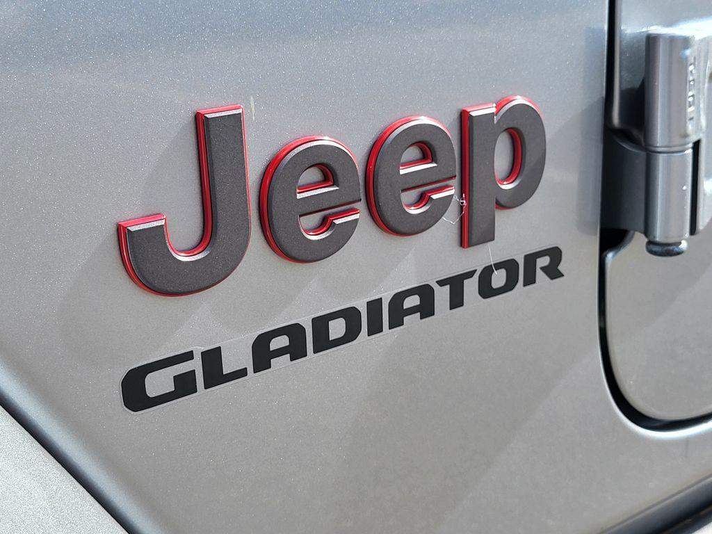 used 2021 Jeep Gladiator car, priced at $36,235
