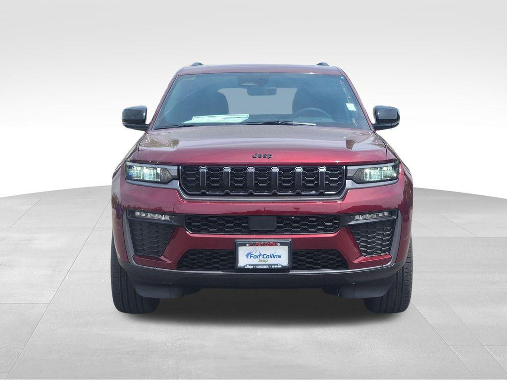 new 2026 Jeep Grand Cherokee car, priced at $47,704