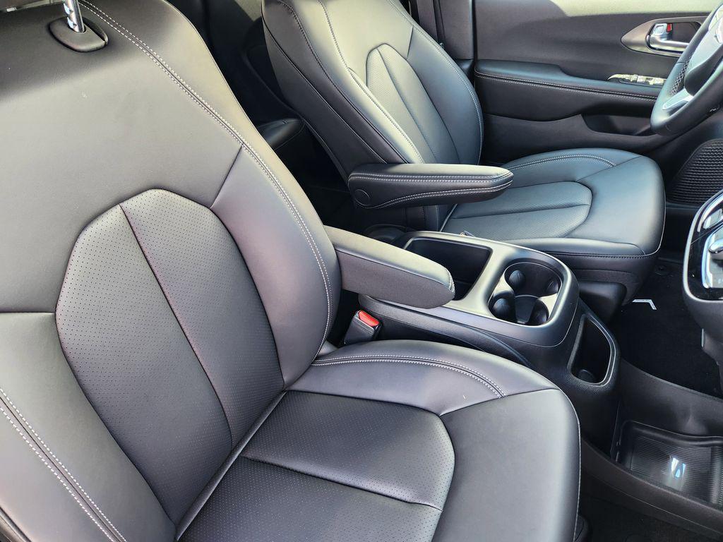 new 2026 Chrysler Voyager car, priced at $40,434
