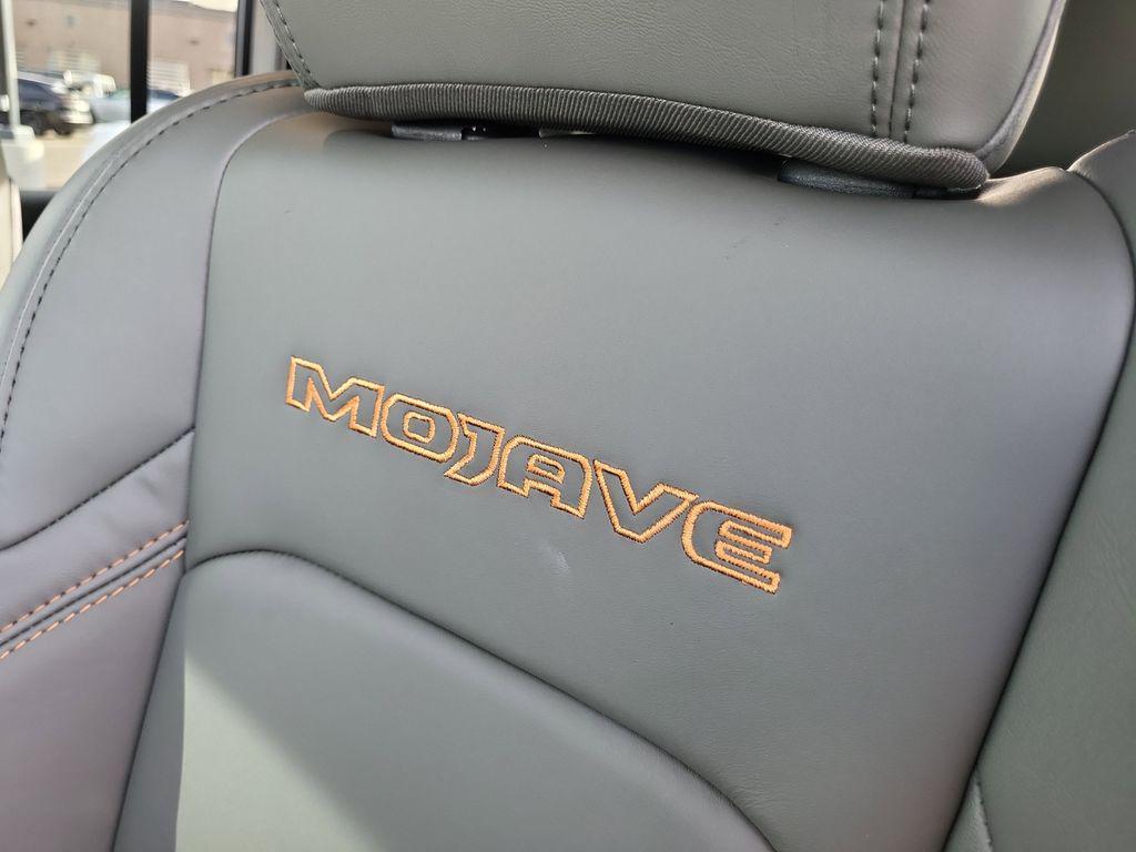 new 2026 Jeep Gladiator car, priced at $57,932