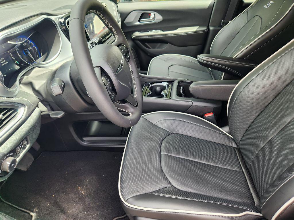 new 2026 Chrysler Pacifica car, priced at $51,080