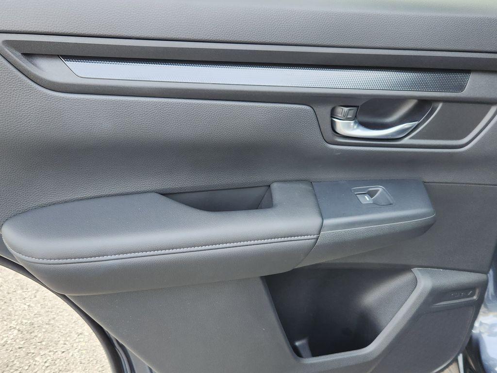 used 2025 Honda CR-V car, priced at $29,895