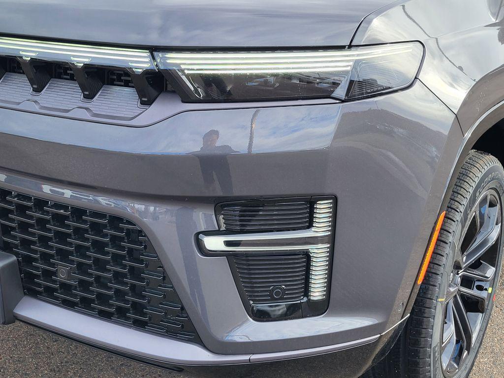 new 2026 Jeep Grand Wagoneer L car, priced at $97,822