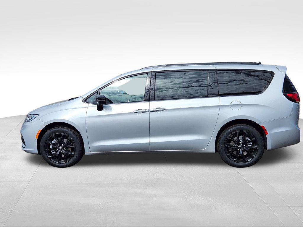 new 2026 Chrysler Pacifica car, priced at $50,484