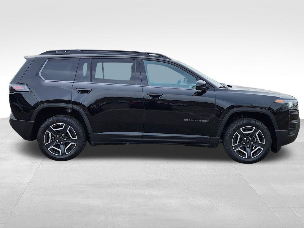 new 2026 Jeep Cherokee car, priced at $39,889