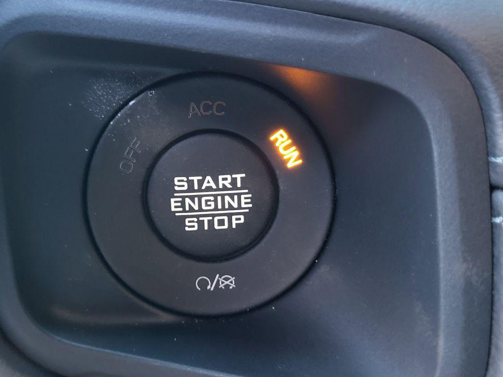 new 2026 Jeep Gladiator car, priced at $47,885