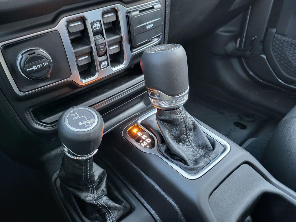 new 2026 Jeep Gladiator car, priced at $47,885