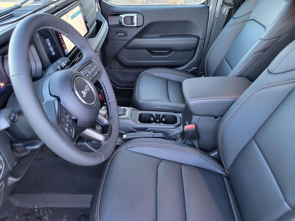 new 2026 Jeep Gladiator car, priced at $47,885