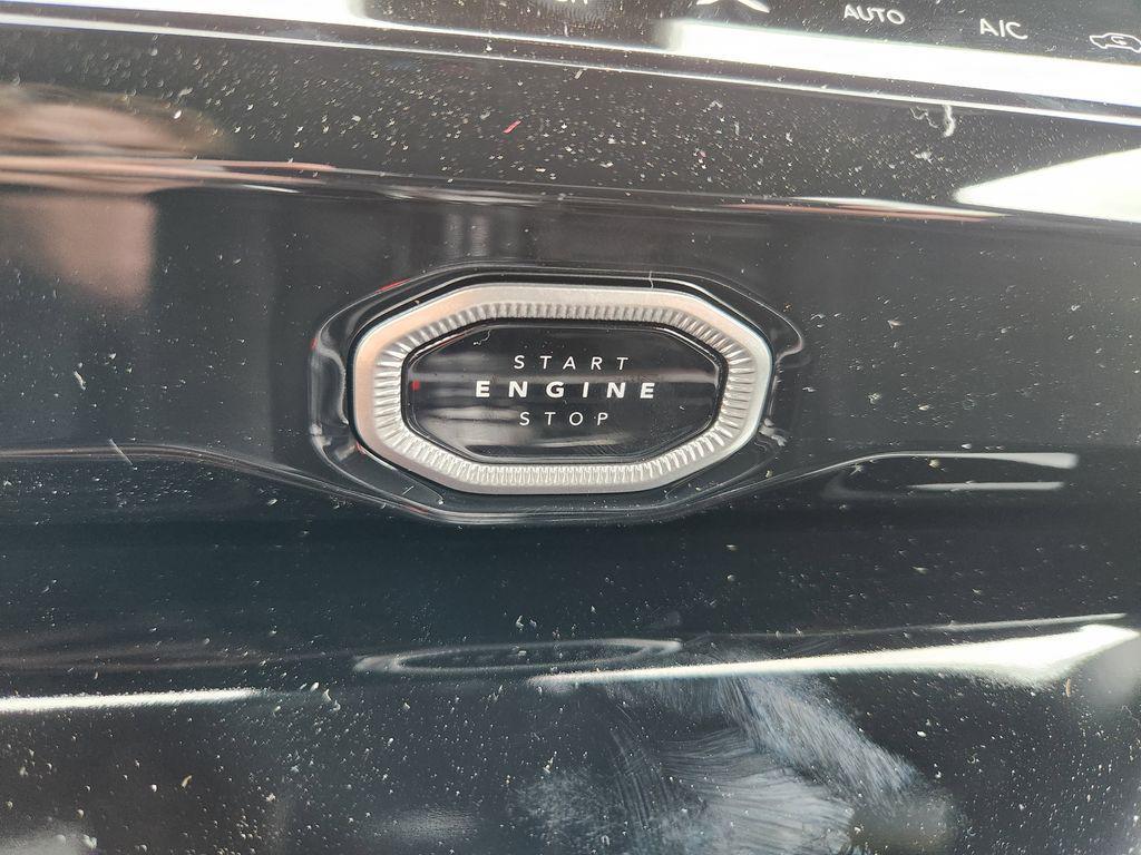 new 2026 Jeep Grand Cherokee car, priced at $51,505