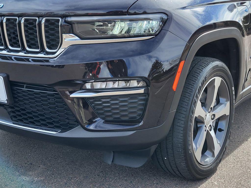 used 2022 Jeep Grand Cherokee 4xe car, priced at $27,838