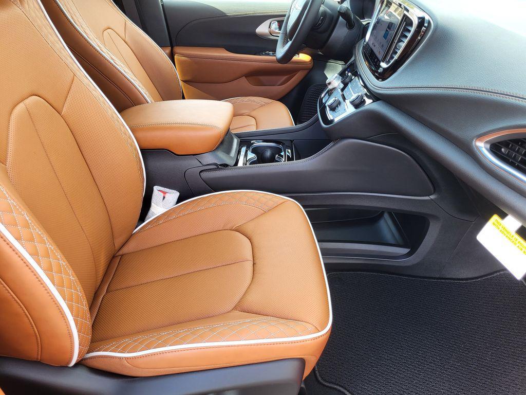 new 2026 Chrysler Pacifica car, priced at $57,824