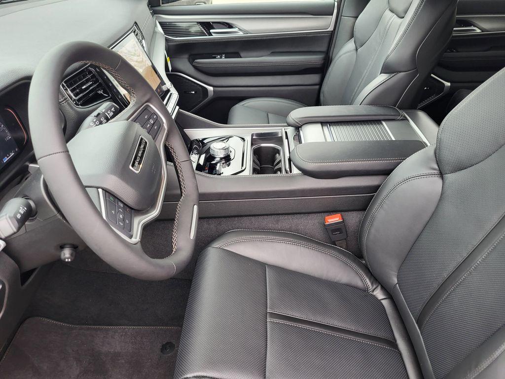 new 2026 Jeep Grand Wagoneer L car, priced at $73,002