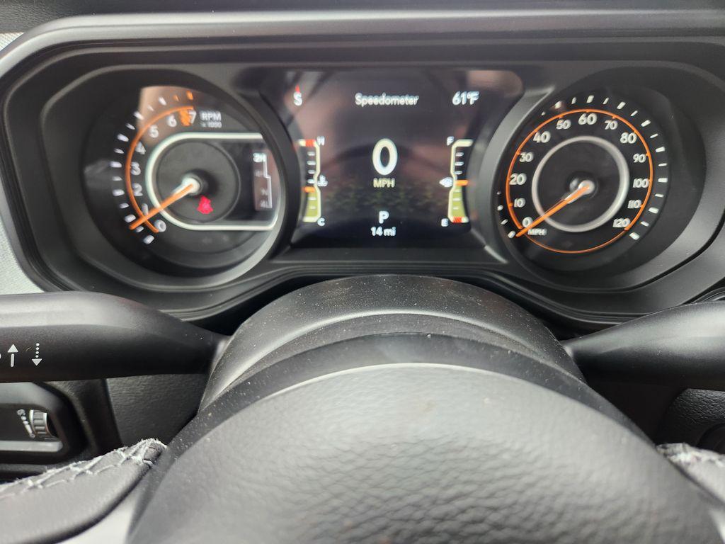 new 2026 Jeep Gladiator car, priced at $42,299