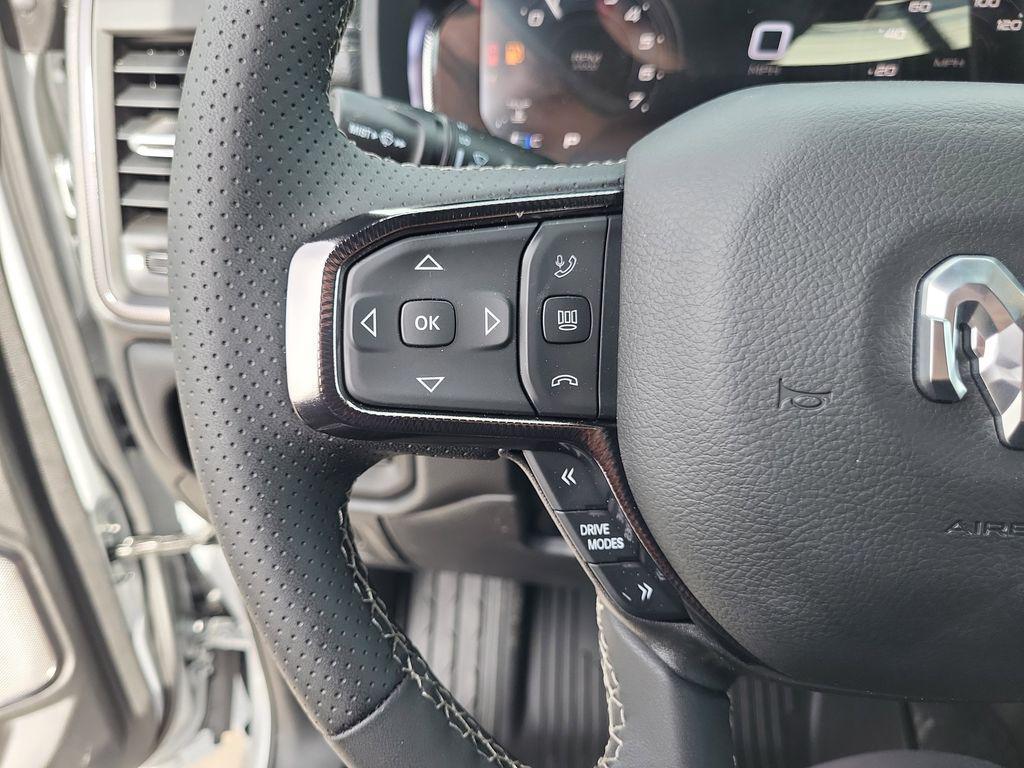 new 2026 Ram 1500 car, priced at $61,687