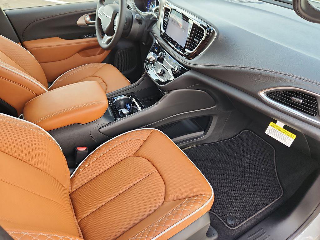 new 2026 Chrysler Pacifica car, priced at $54,608