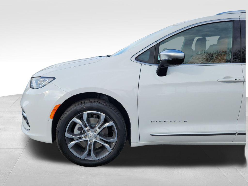 new 2026 Chrysler Pacifica car, priced at $54,608