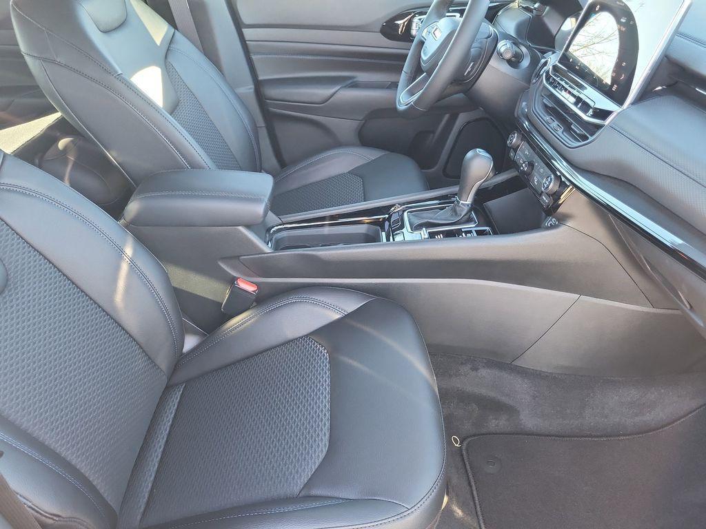 new 2026 Jeep Compass car, priced at $30,027