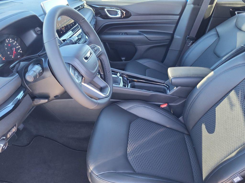 new 2026 Jeep Compass car, priced at $30,027