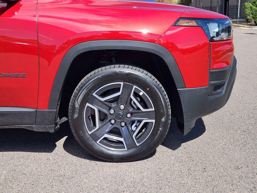 new 2026 Jeep Cherokee car, priced at $40,289